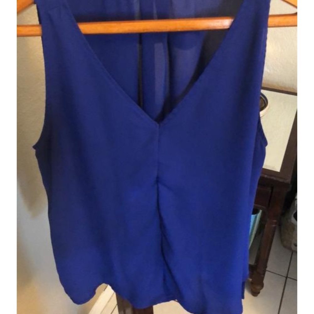 Navy blue tank top
